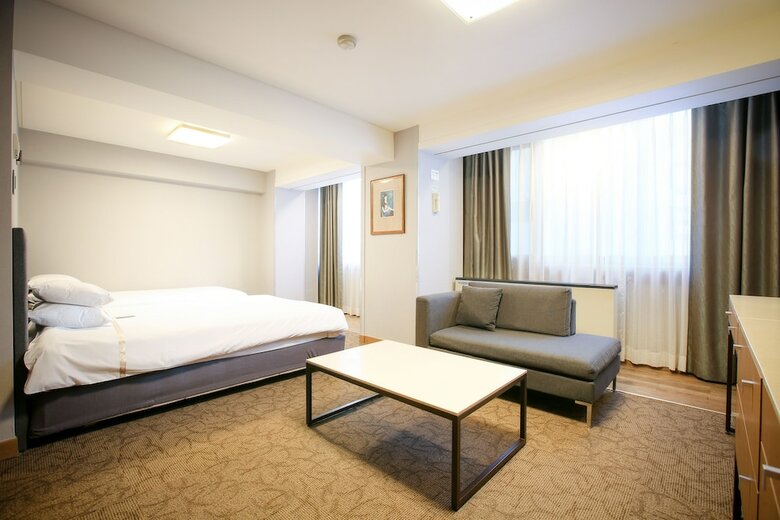 Hotel Savoy