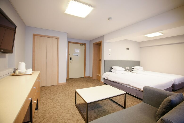 Hotel Savoy
