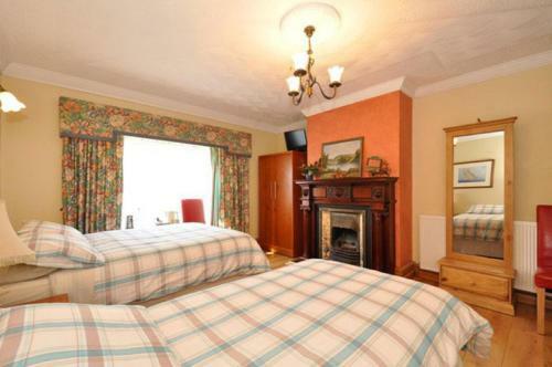 Hostal Lynfield Guesthouse