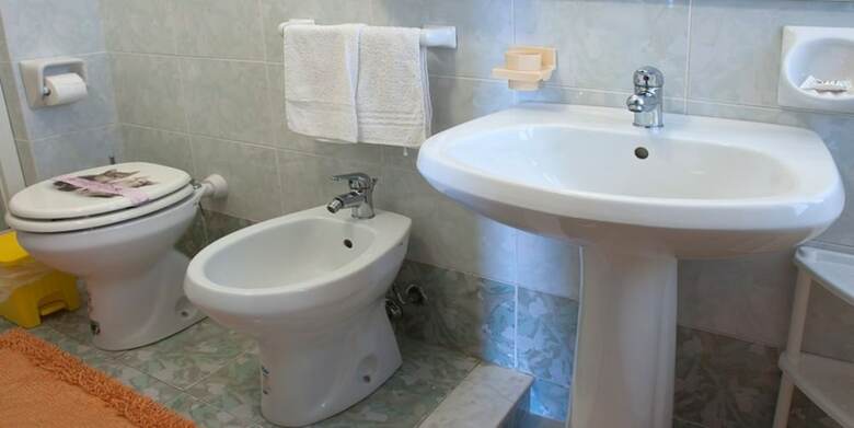 Bed And Breakfast Blu Bar