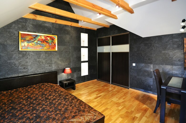Rentida Apartments