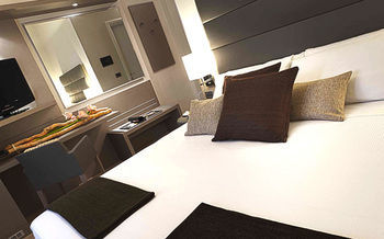 Ritz Hotel