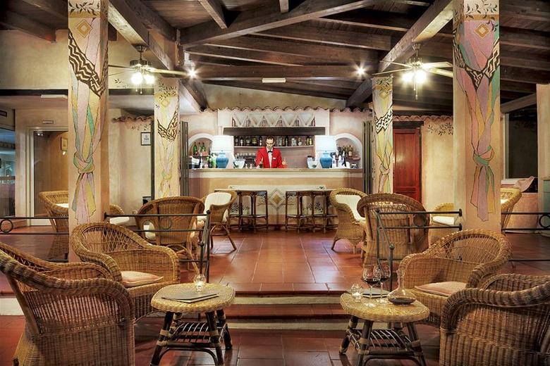 Colonna Beach Hotel