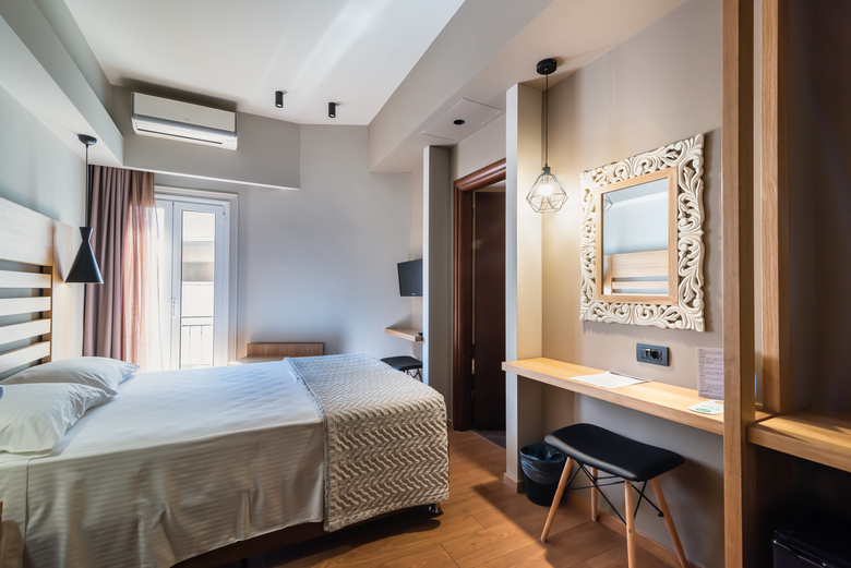 Agamemnon Hotel