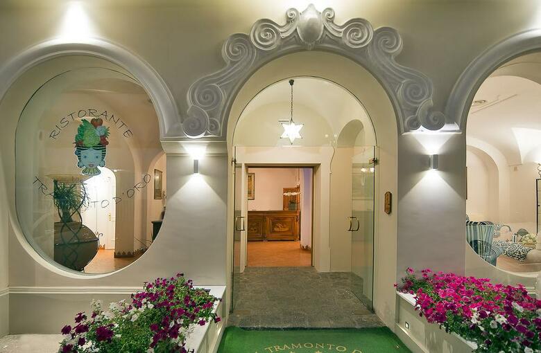 Hotel Tramonto D'oro