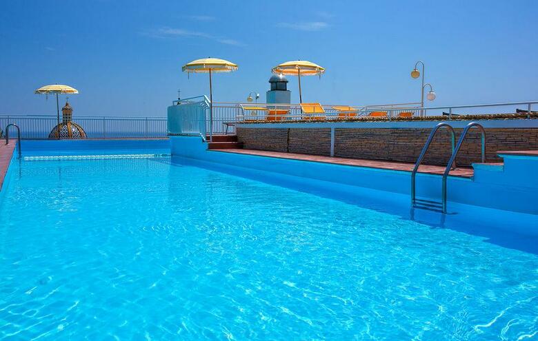 Hotel Tramonto D'oro