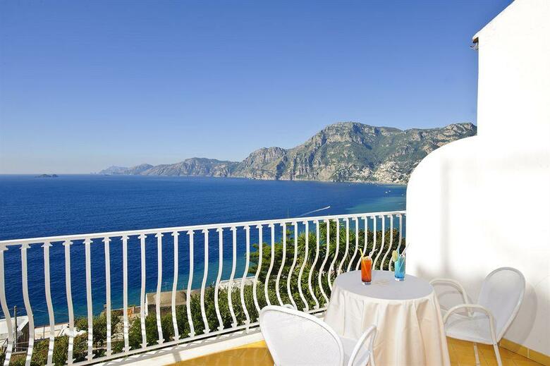 Hotel Tramonto D'oro