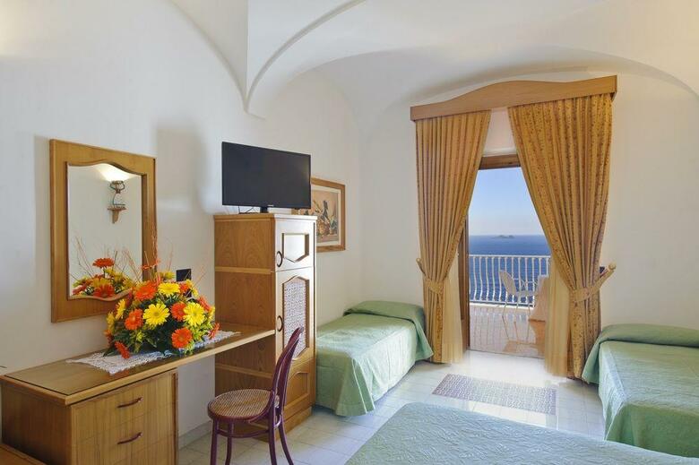 Hotel Tramonto D'oro