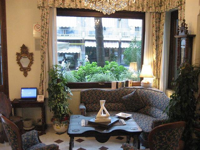 Hotel Santa Lucia