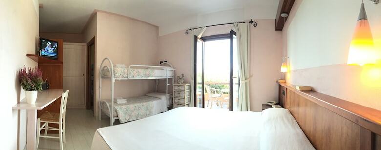 Hotel Cala Reale