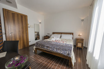 Hotel Marina 10
