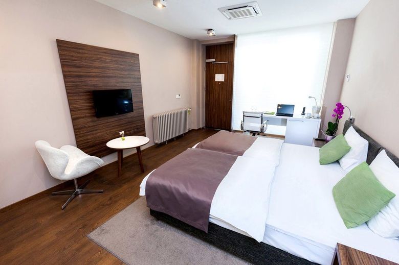 Hotel Adresa