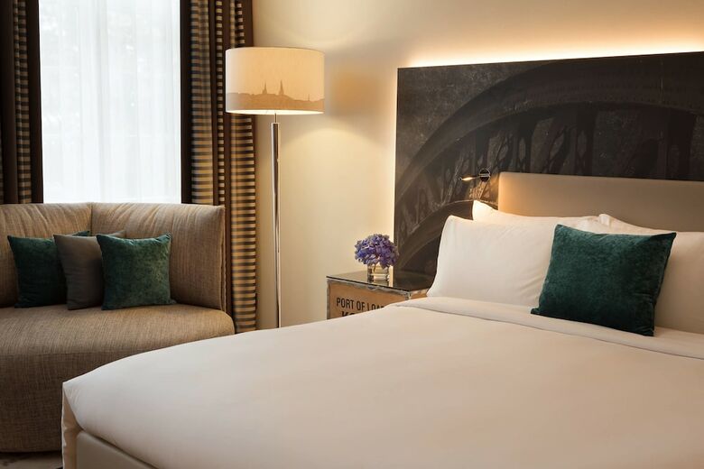 Hotel Renaissance Hamburg