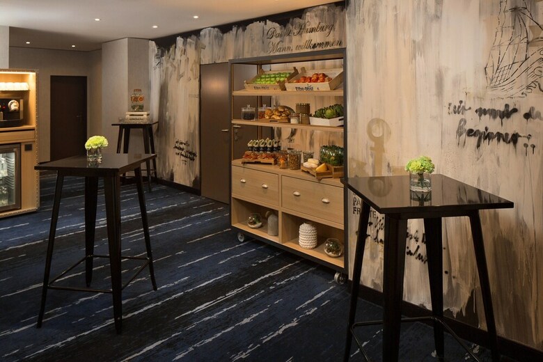 Hotel Renaissance Hamburg