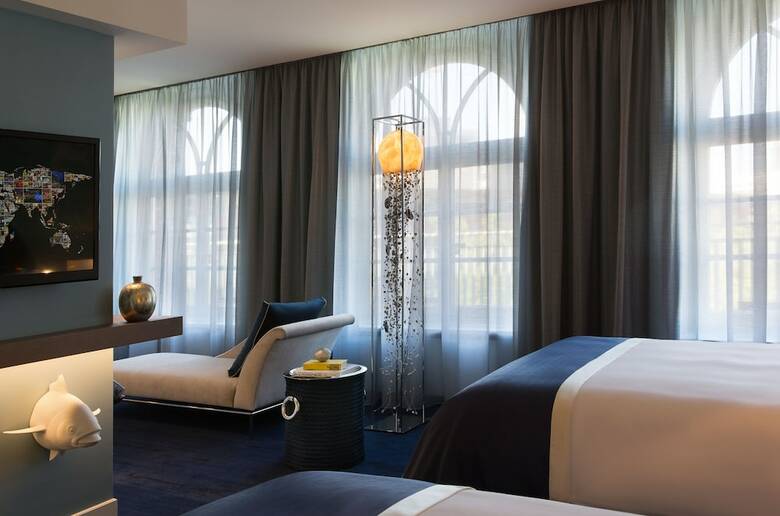 Hotel Renaissance Hamburg