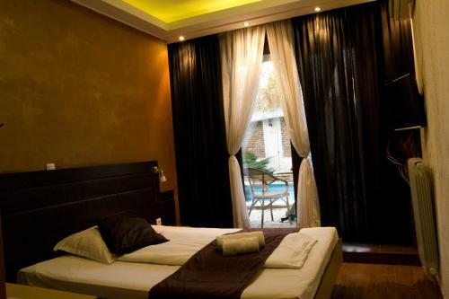 Hostal Vila Senjak B&B