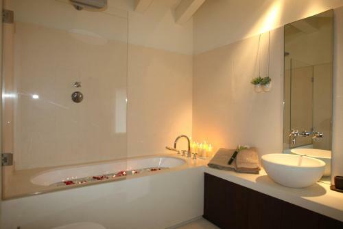Agroturismo Chambres Et Table D'h�tes Les Trois Marquets