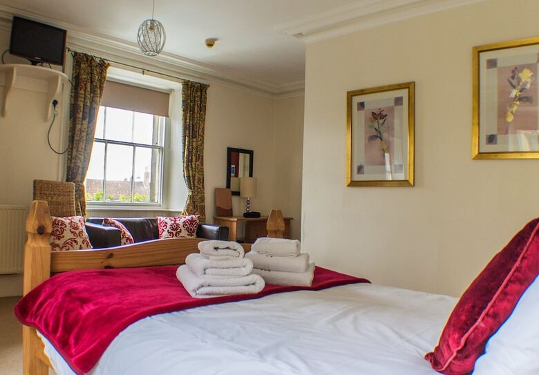 The Royal Oak Hotel