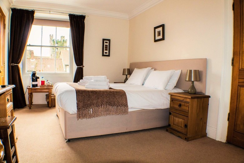 The Royal Oak Hotel