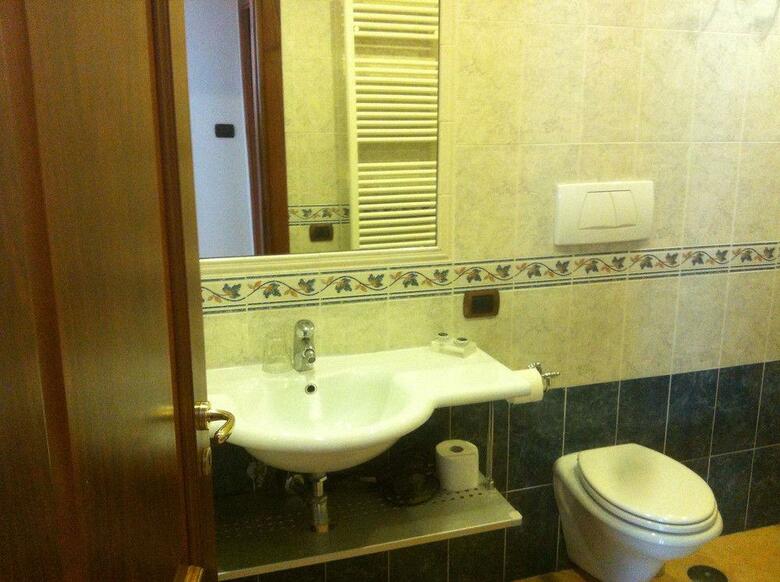 Hotel Crosti