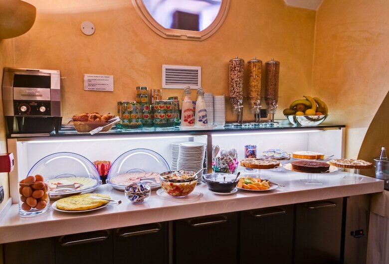 Hotel Crosti