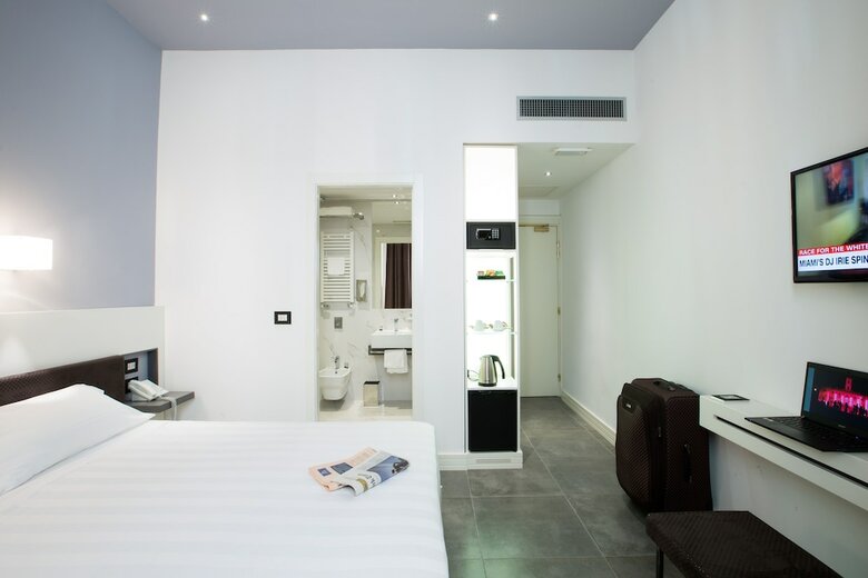 Hotel Crosti