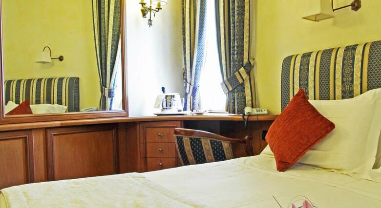 Hotel La Fenice