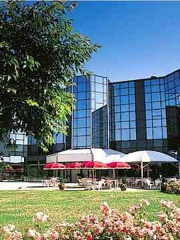 Hotel Radisson Blu Paris Charles de Gaulle Airport