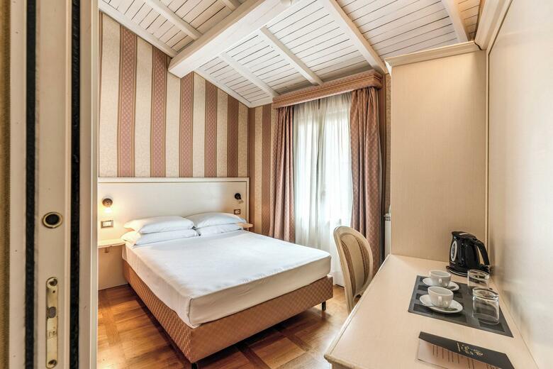 Hotel Relais Fontana Di Trevi