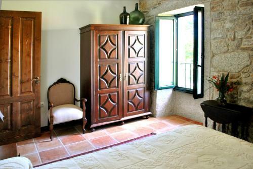 Agroturismo Hotel R�stico Y Apartamentos A Torre De Laxe
