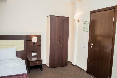 Ostrovsky Hotel
