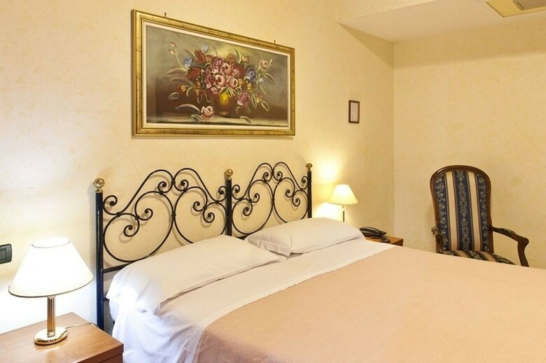 Hotel Stromboli