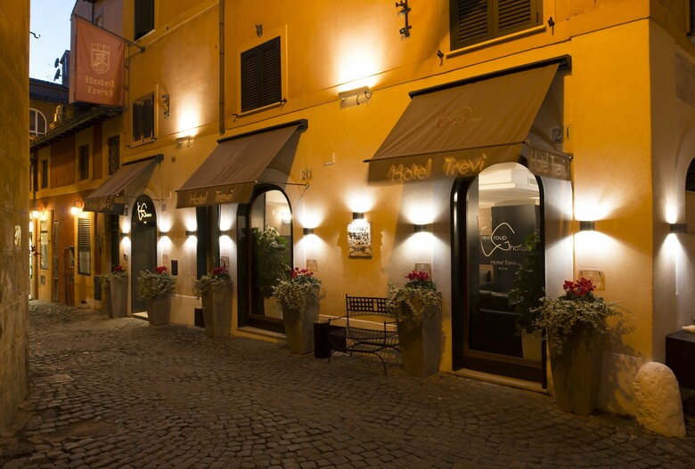 Hotel Trevi