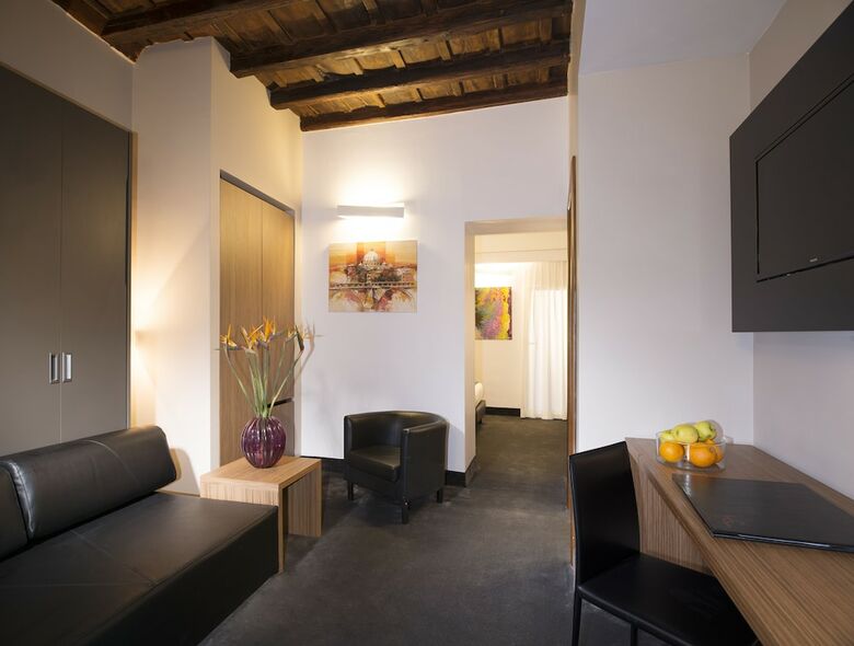 Hotel Trevi