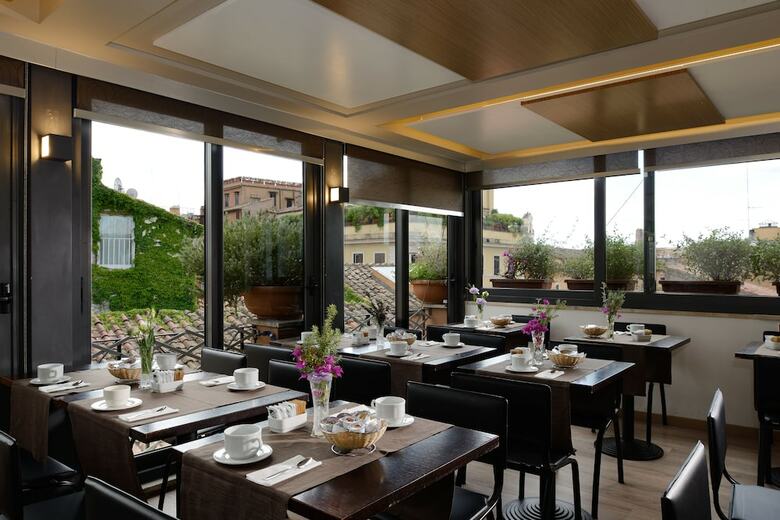 Hotel Trevi