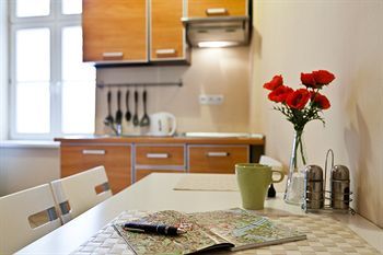 Enigma Hostel & Apartments