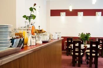 Yarden Aparthotel