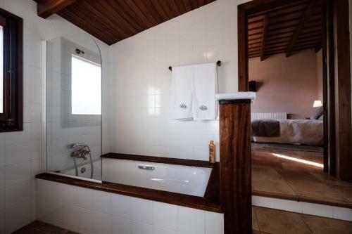 Agroturismo Can Barnosell - Els Masos D'en Coll