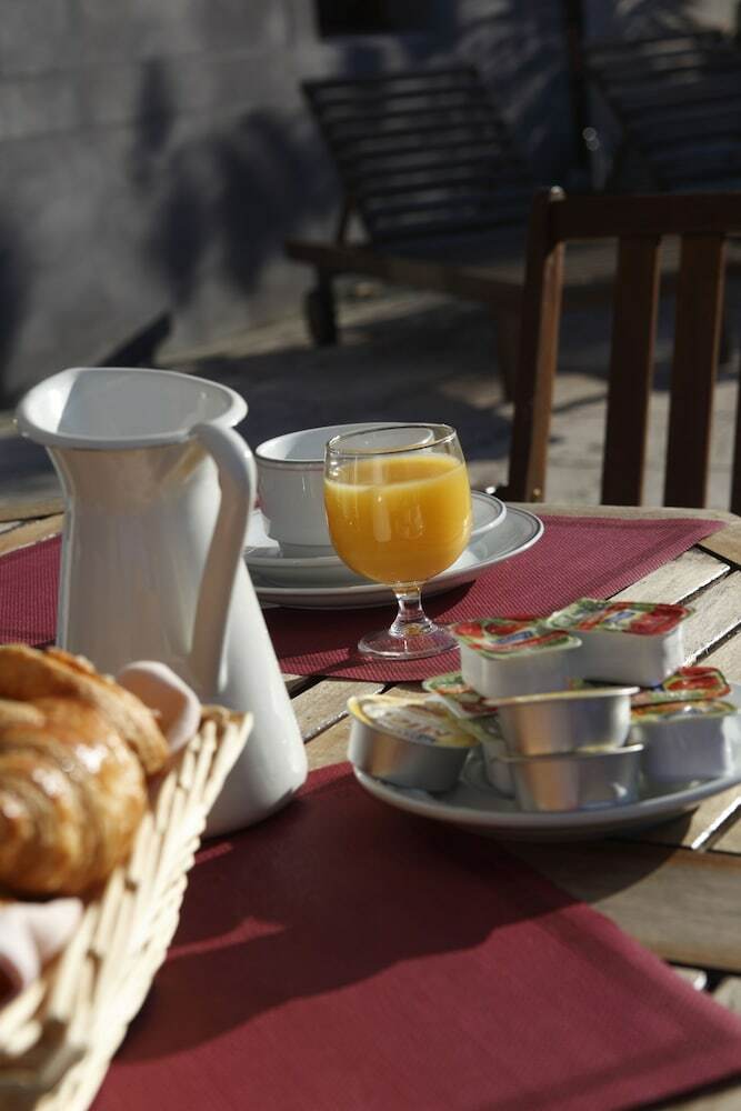 Hotel Adonis Carcassonne La Barbacane