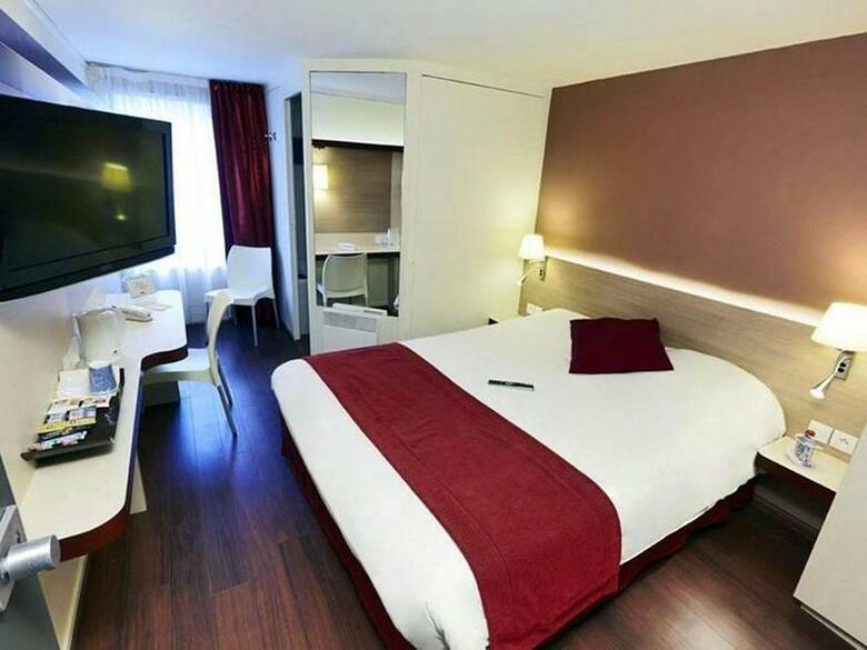 Hotel Kyriad Memorial