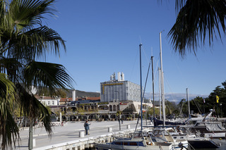 Hotel International