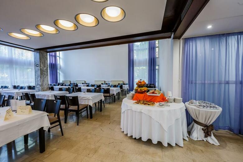 Hotel Medena