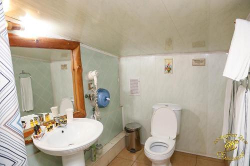 Hostal Smirnov Hotel