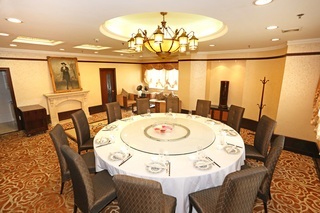 Grand Palace Hotel