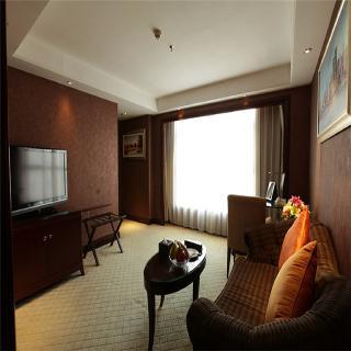 Grand Royal Hotel