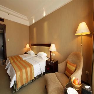 Grand Royal Hotel