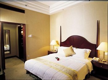 Grand Royal Hotel