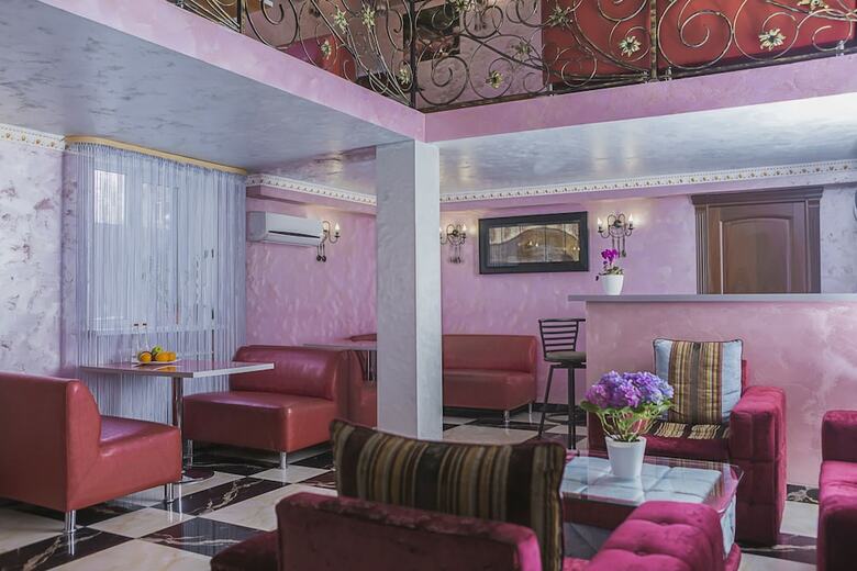 Viktoria Hotel