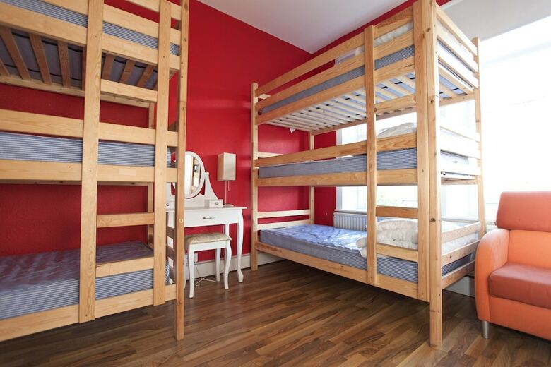 Hostel Connect
