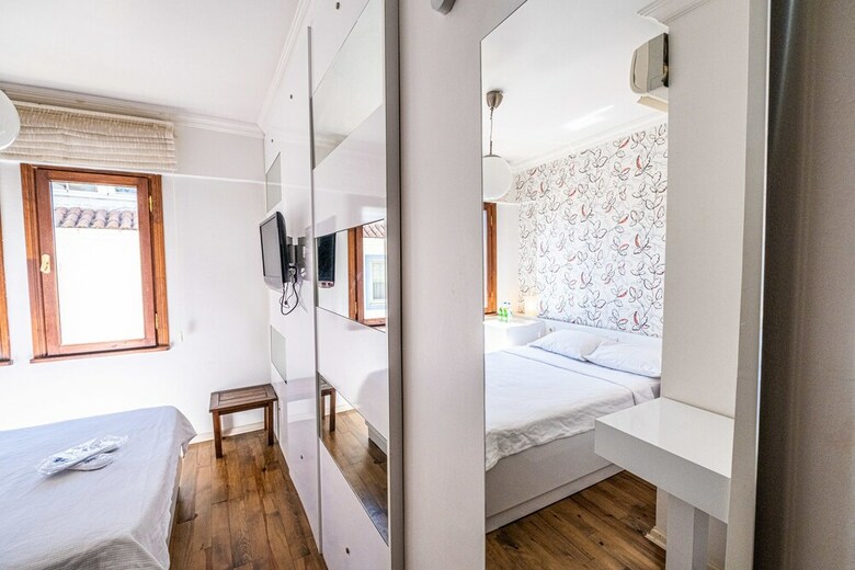 Apollon Hotel